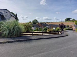 Photo 5- click for photo gallery